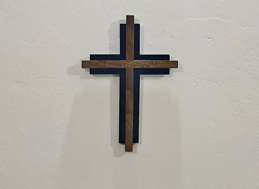 The Contrast Cross | Cedar &amp; Jack Wood with Navy Finish