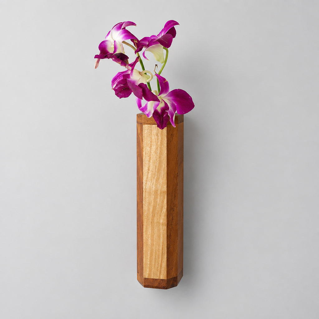 The Sprig Wall Vase